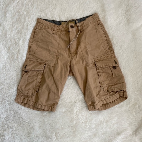 True Religion Other - True Religion Khaki Cargo Shorts Size 29